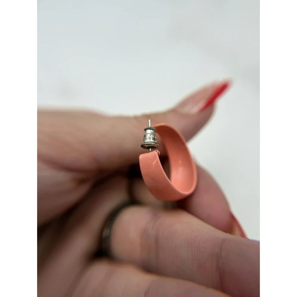 Vintage‎ Coral Pink Silver-Toned U-Shaped Fashion Clip-On Stud Hoop Earrings